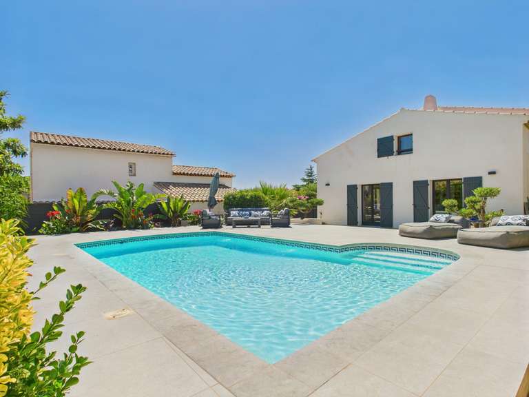 Maison Six-Fours-les-Plages - 4 chambres - 141m²