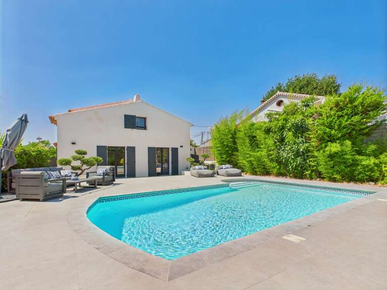 Maison Six-Fours-les-Plages - 4 chambres - 141m²