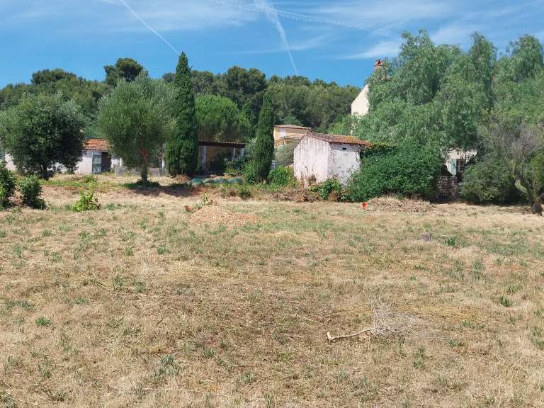 Maison Six-Fours-les-Plages - 2706m²
