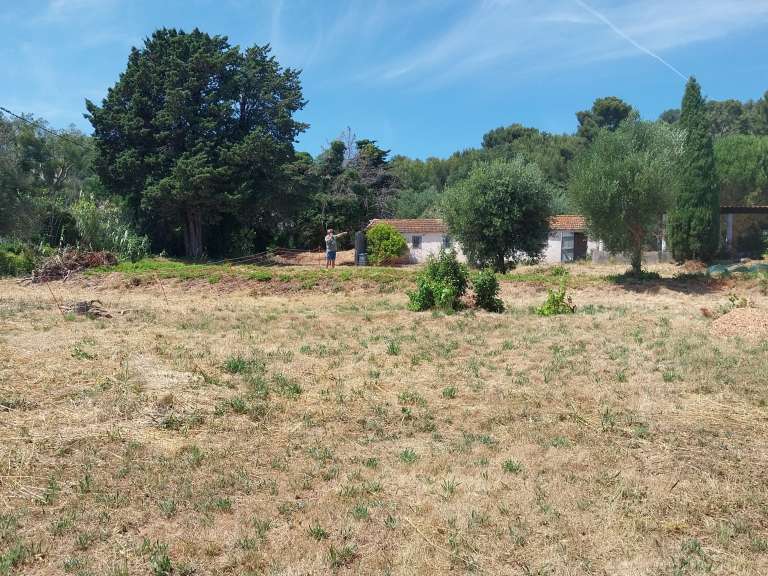 Maison Six-Fours-les-Plages - 2513m²