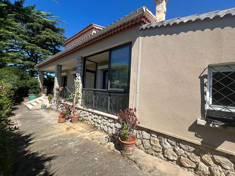 Maison Six-Fours-les-Plages - 5 chambres - 130m²