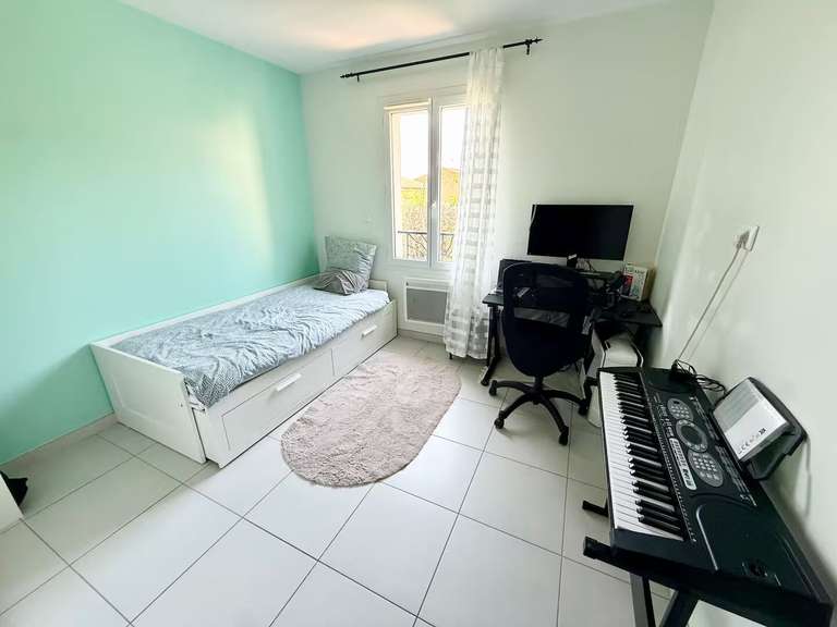 Maison Six-Fours-les-Plages - 3 chambres - 90m²