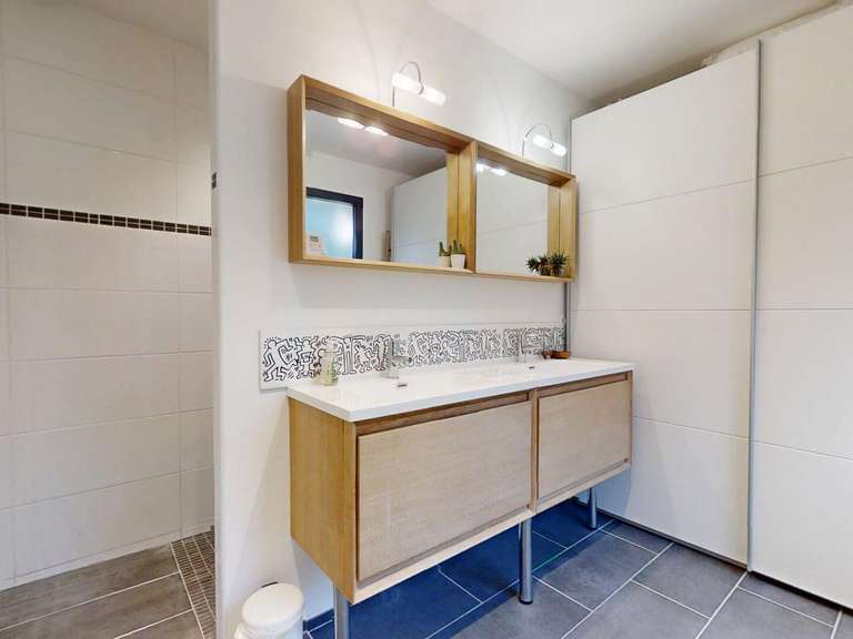 Maison Six-Fours-les-Plages - 4 chambres - 170m²