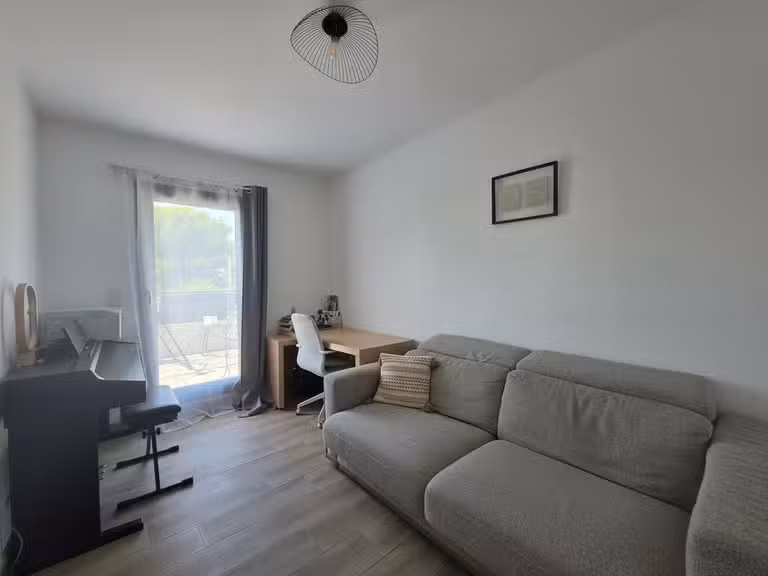 Maison Six-Fours-les-Plages - 3 chambres - 78m²