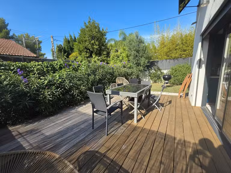Maison Six-Fours-les-Plages - 3 chambres - 78m²
