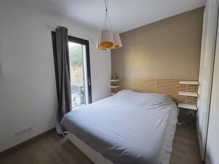 Maison Six-Fours-les-Plages - 3 chambres - 78m²