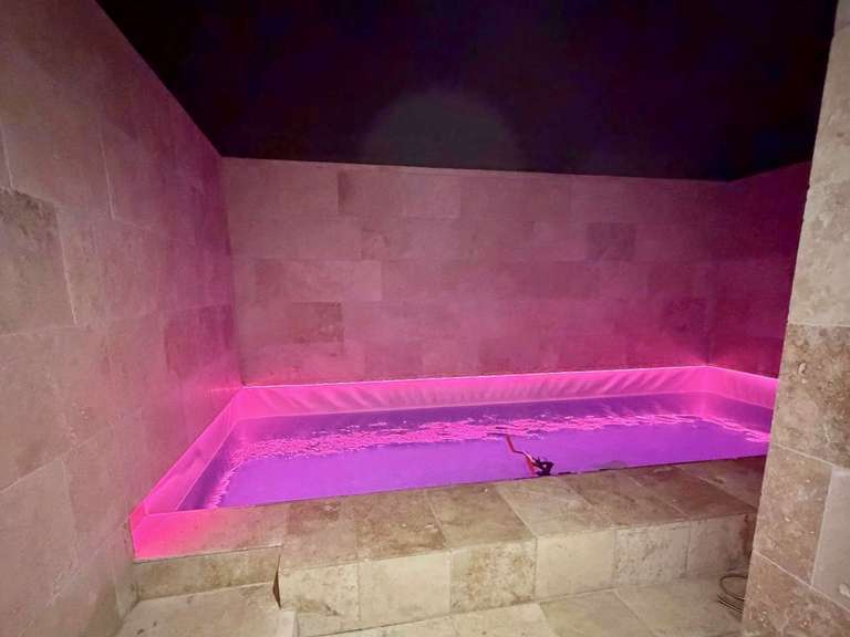 Villa Six-Fours-les-Plages - 4 chambres - 300m²