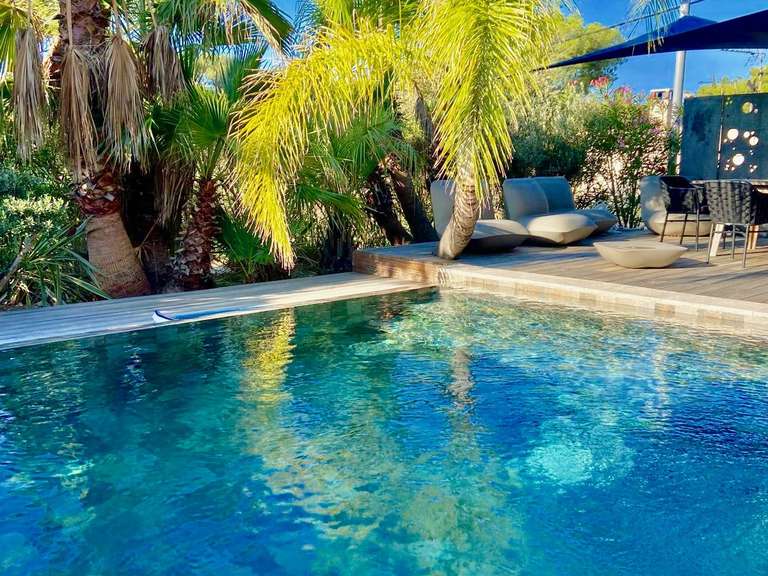 Villa Six-Fours-les-Plages - 4 chambres - 300m²