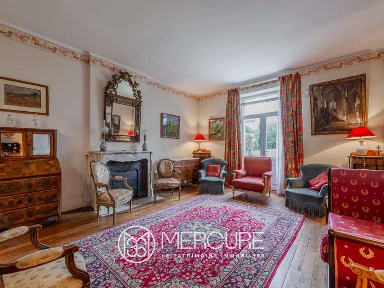 Propriété Soissons - 9 chambres - 355m²