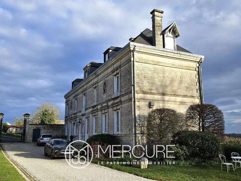 Propriété Soissons - 6 chambres - 420m²