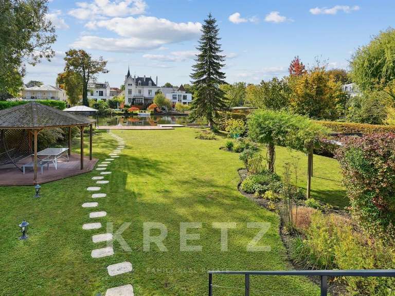 Maison Soisy-sous-Montmorency - 5 chambres - 335m²