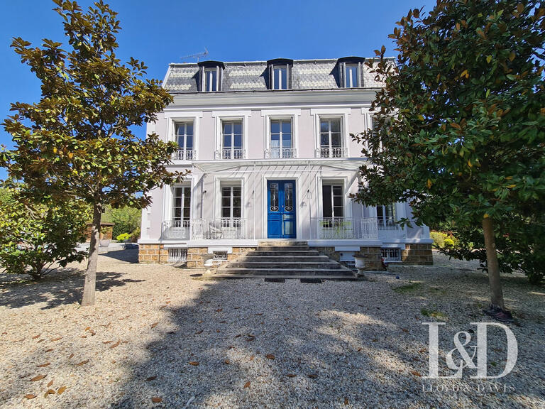 House Soisy-sur-Seine - 9 bedrooms - 360m²