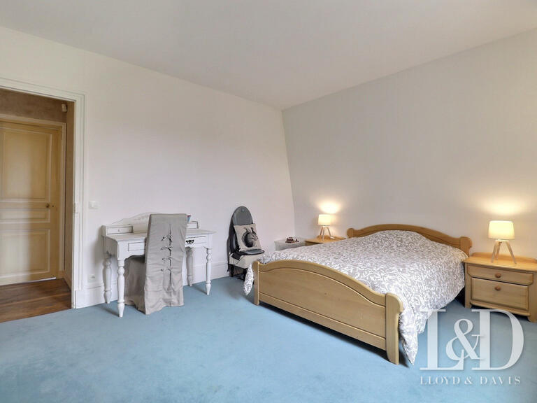 House Soisy-sur-Seine - 9 bedrooms - 360m²
