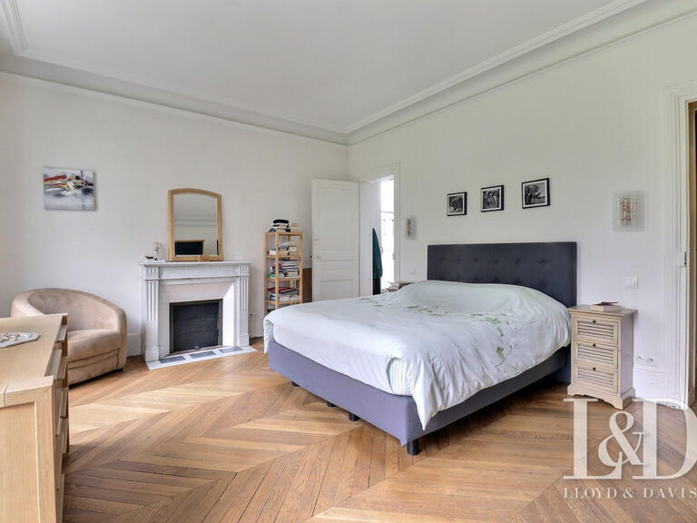 House Soisy-sur-Seine - 9 bedrooms - 360m²