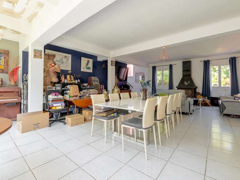 Propriété Soisy-sur-Seine - 5 chambres - 800m²