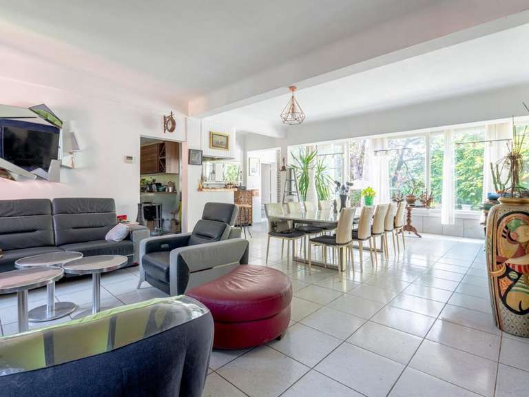 Propriété Soisy-sur-Seine - 5 chambres - 800m²
