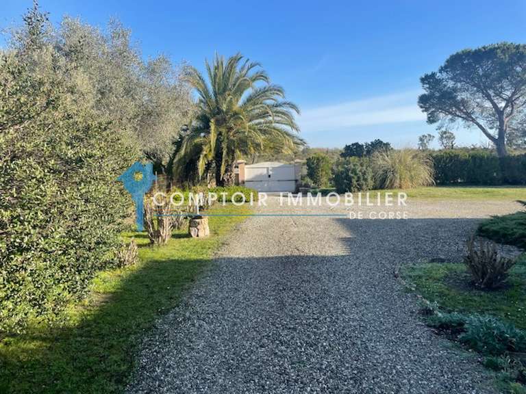 Maison Solaro - 4 chambres - 146m²