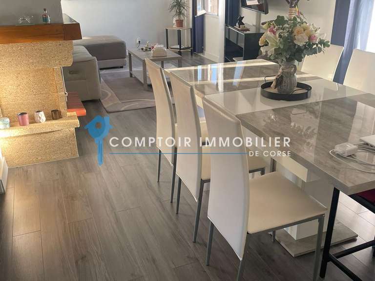 Maison Solaro - 4 chambres - 146m²