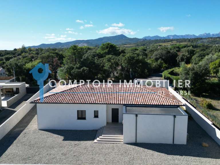 Villa Solaro - 5 chambres - 166m²