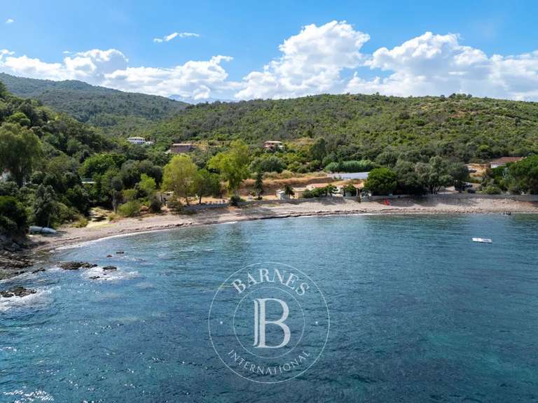 Maison avec Vue sur mer Solenzara - 16 chambres - 342m²