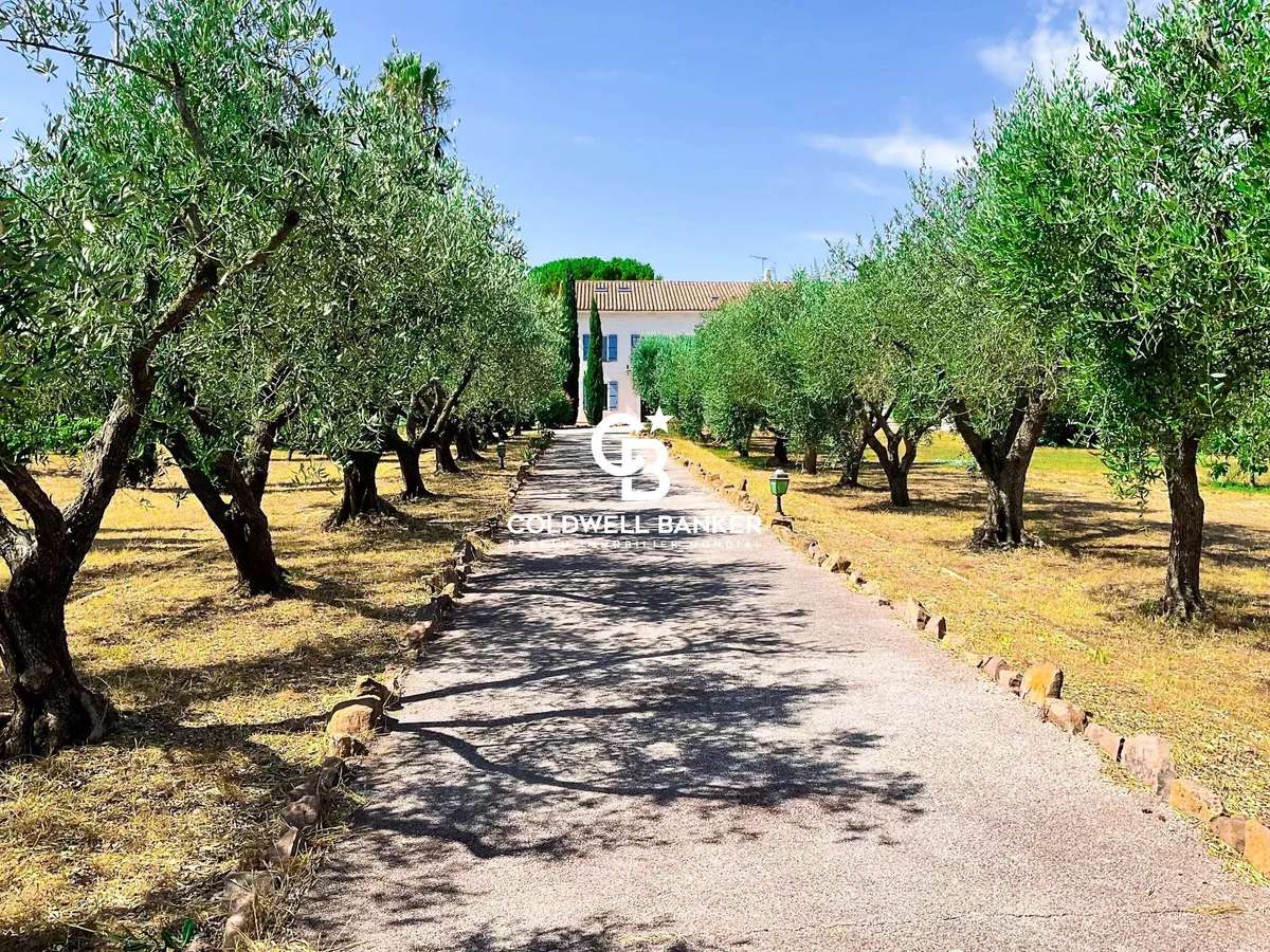 Maison Solliès-Pont