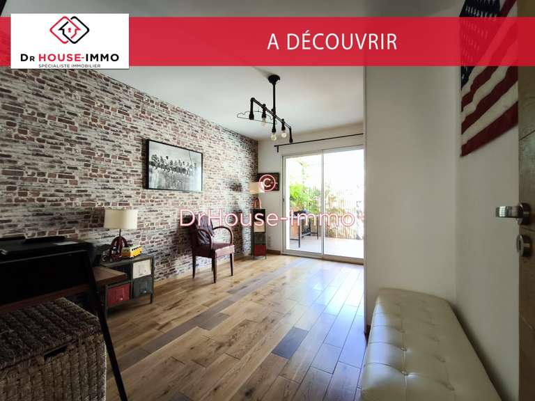 Villa Solliès-Pont - 5 chambres - 166m²