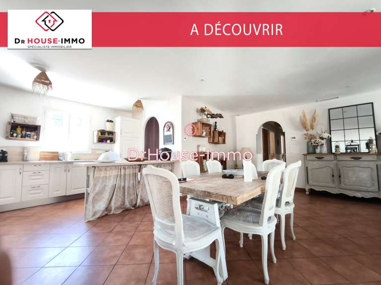 Villa Solliès-Pont - 5 chambres - 166m²