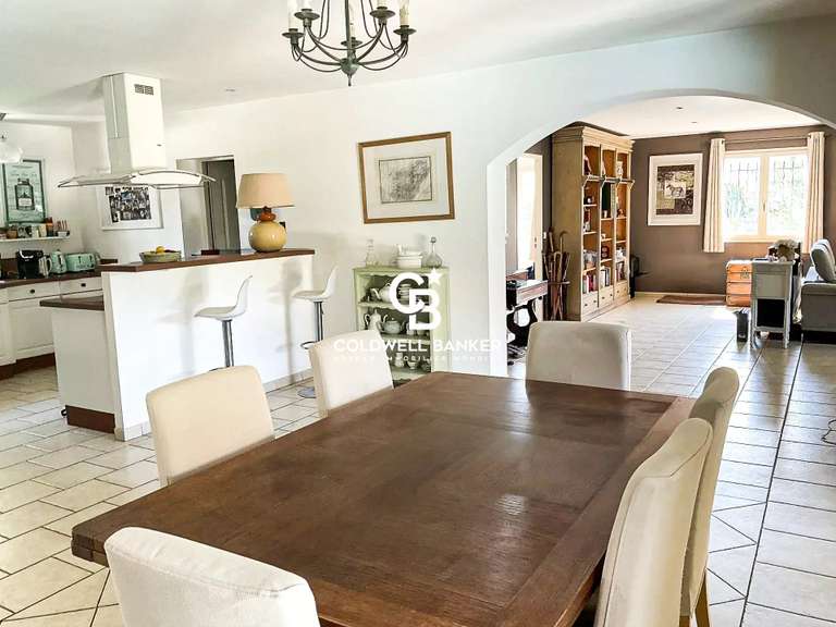 Villa Solliès-Pont - 5 chambres - 192m²
