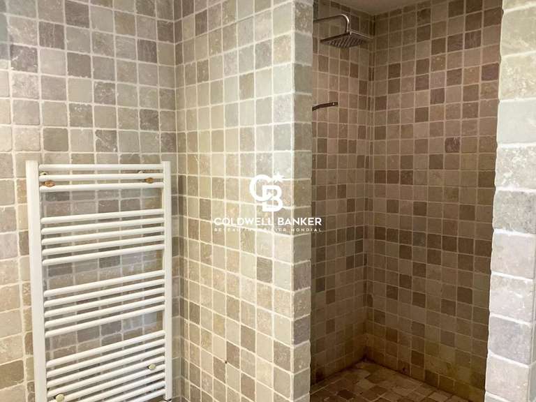 Villa Solliès-Pont - 5 chambres - 192m²