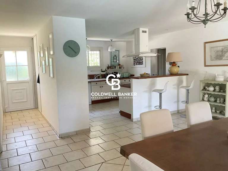 Villa Solliès-Pont - 5 chambres - 192m²