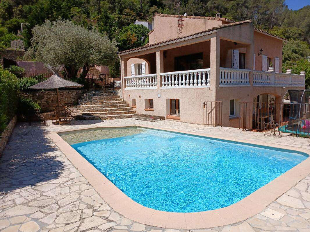 House Solliès-Toucas