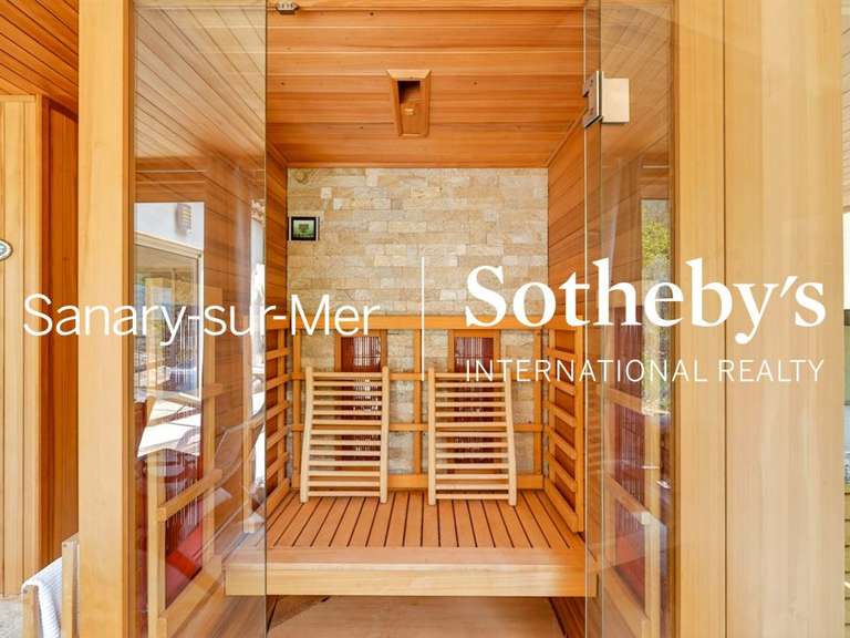 Maison Solliès-Toucas - 3 chambres - 250m²