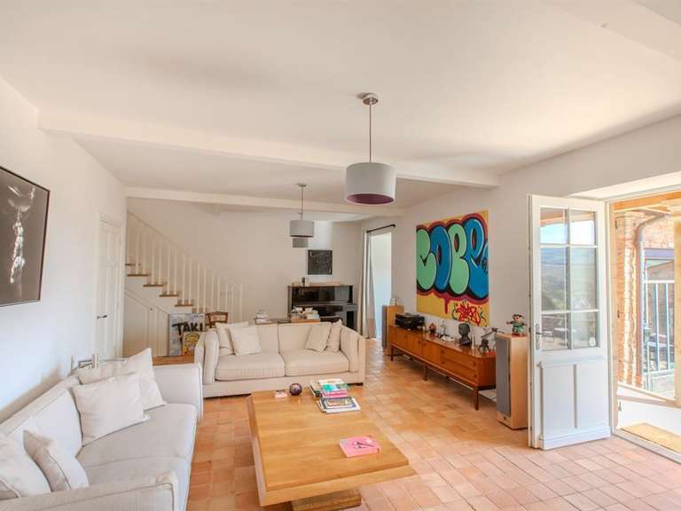 House Solutré-Pouilly - 6 bedrooms - 350m²