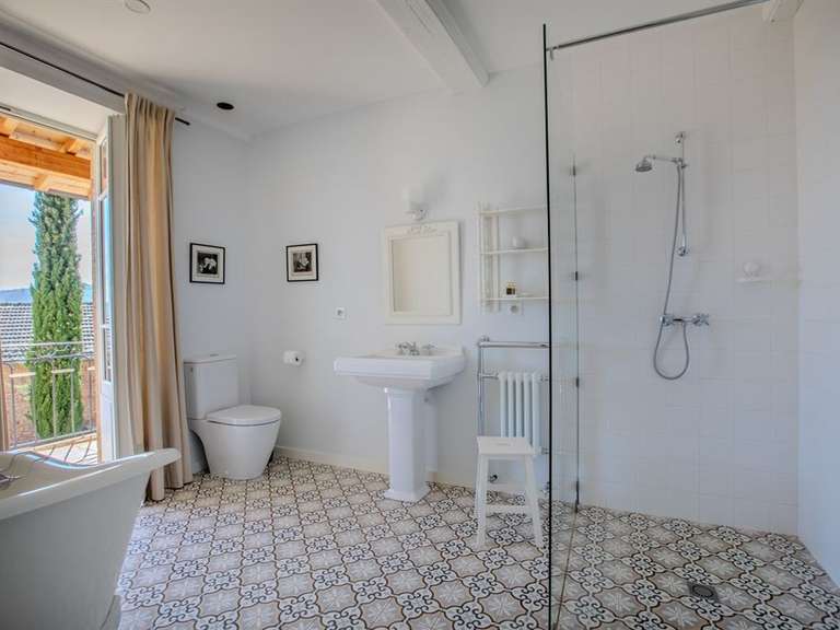 Maison Solutré-Pouilly - 350m²