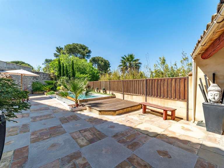 House Sommières - 4 bedrooms - 242m²