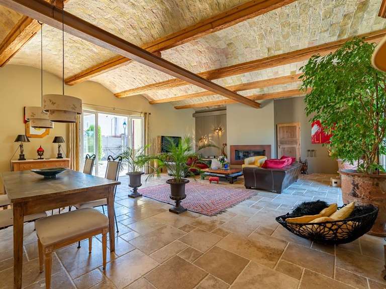 House Sommières - 4 bedrooms - 242m²