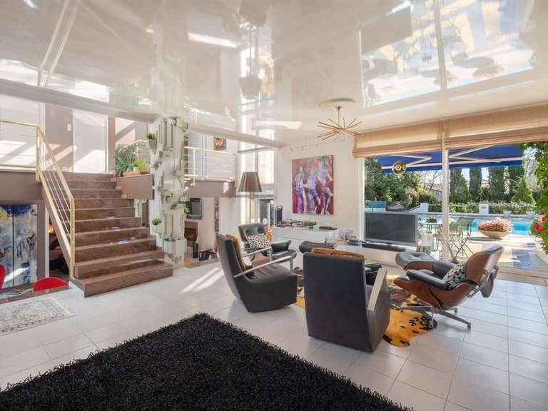 Maison Sommières - 3 chambres - 324m²