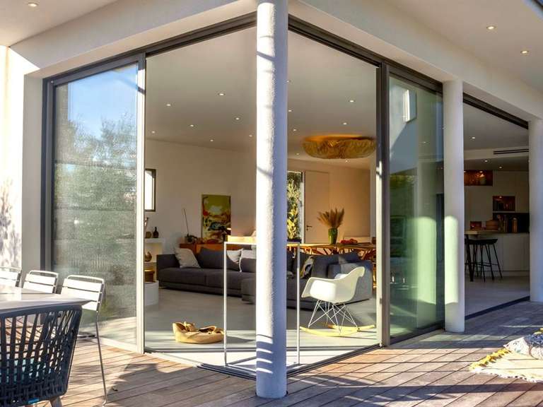 Maison Sommières - 6 chambres - 207m²