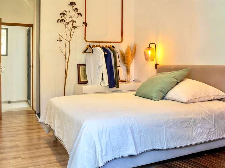 Maison Sommières - 6 chambres - 207m²