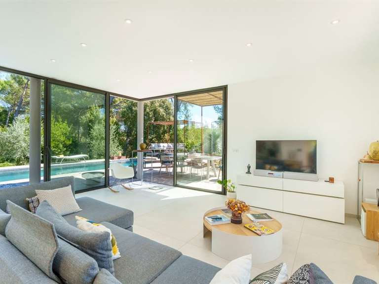 Maison Sommières - 6 chambres - 207m²