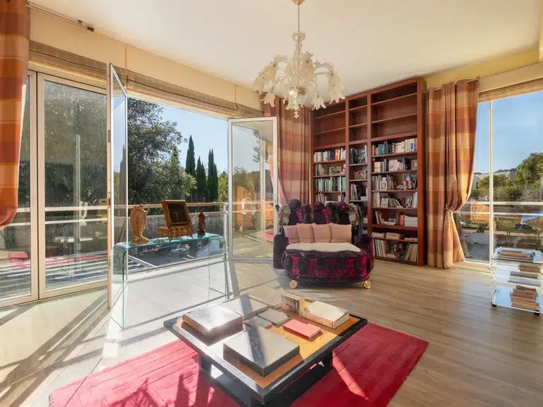 Maison Sommières - 3 chambres - 324m²