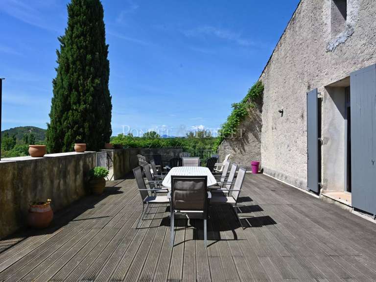 Propriété Sommières - 12 chambres - 900m²