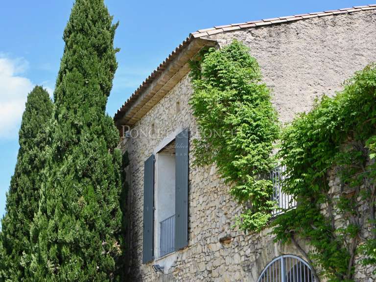 Propriété Sommières - 12 chambres - 900m²