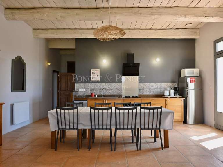 Propriété Sommières - 12 chambres - 900m²