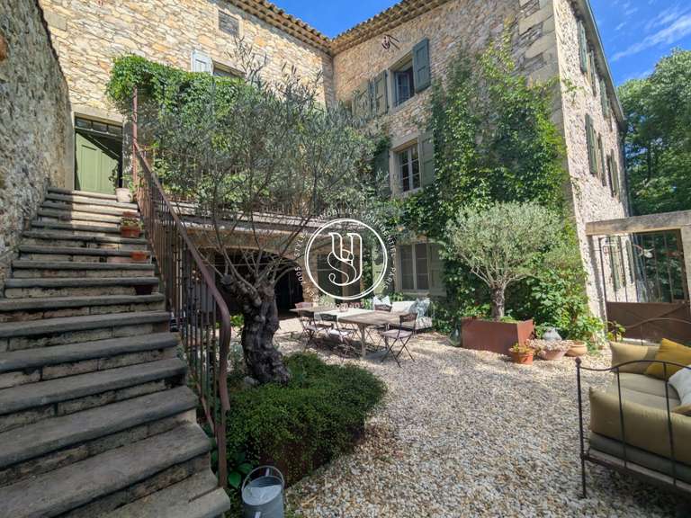 Villa Sommières - 6 chambres - 342m²