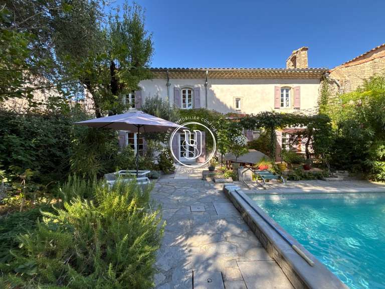 Villa Sommières - 4 chambres - 202m²