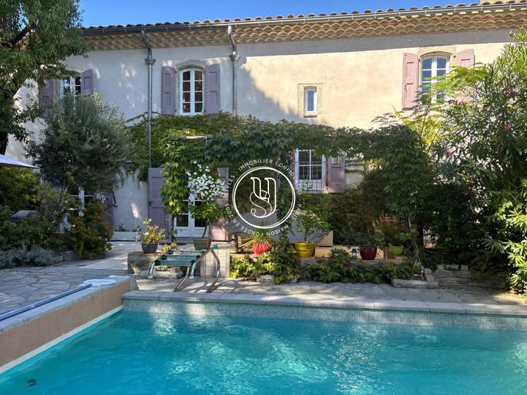 Villa Sommières - 4 chambres - 202m²