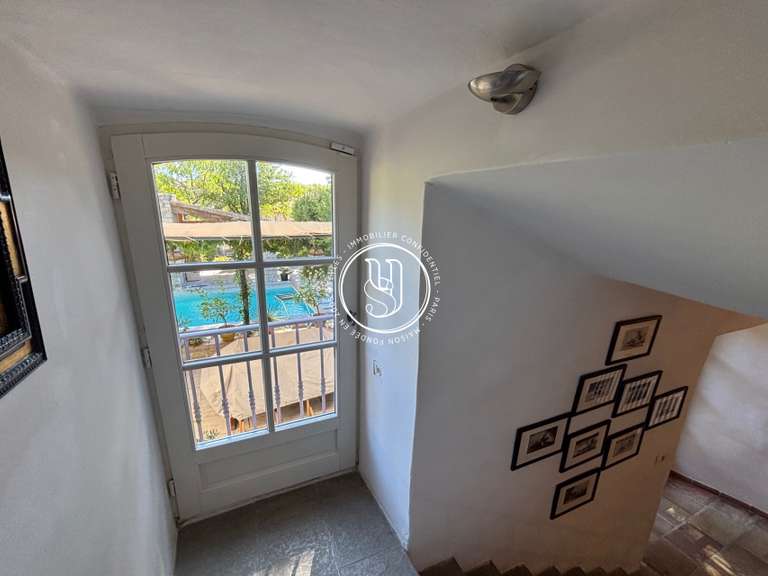 Villa Sommières - 4 chambres - 202m²