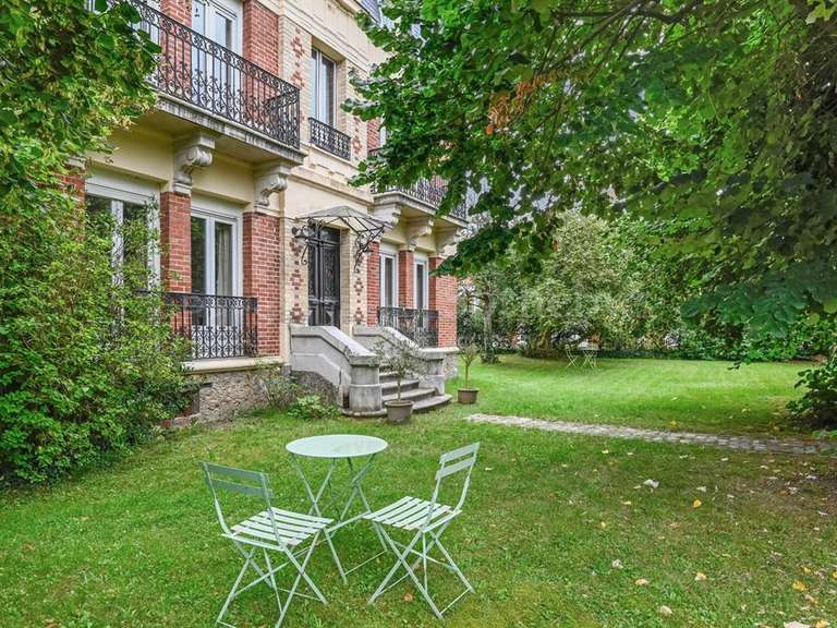 Maison Sonchamp - 6 chambres - 255m²