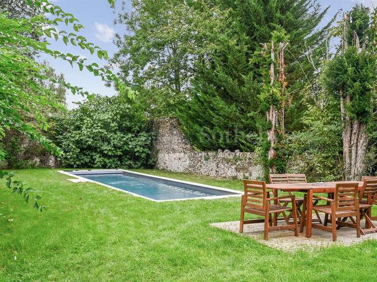 Maison Sonchamp - 6 chambres - 255m²